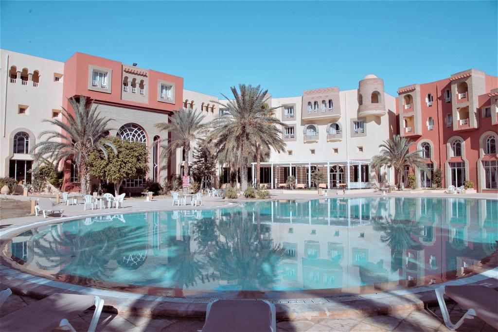 فندق و سبا لا بالمراي