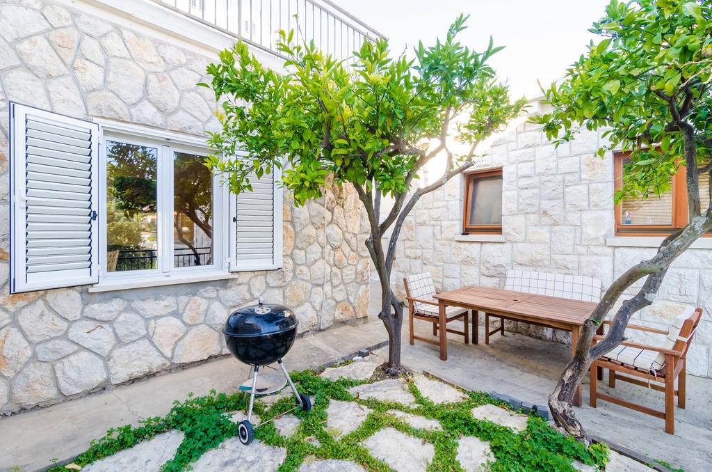 flyin.com