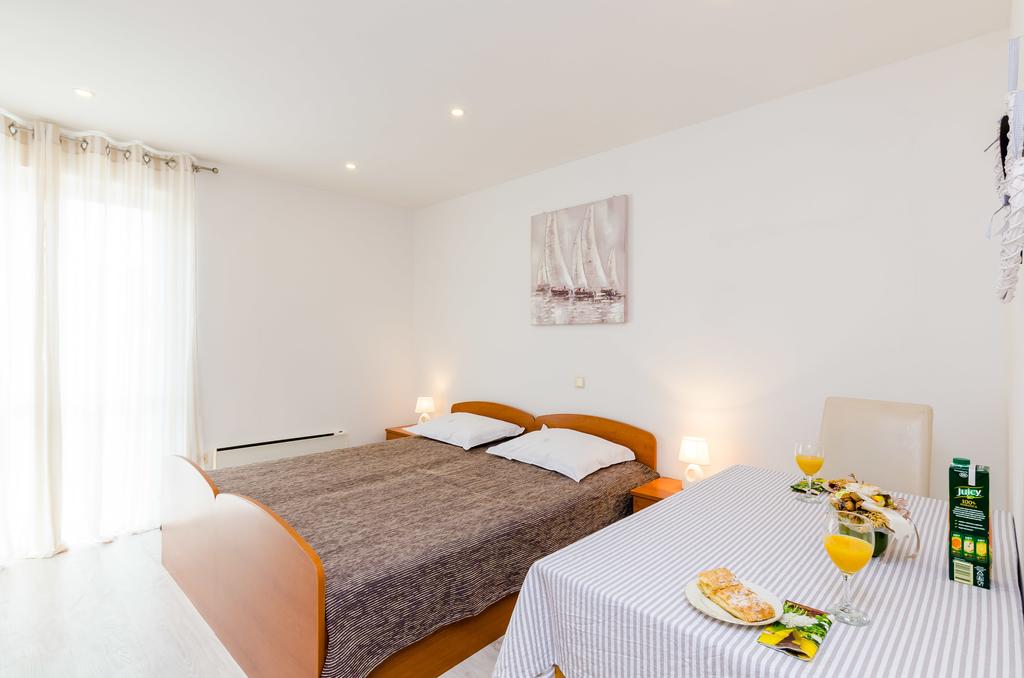 بريغيتا رومز