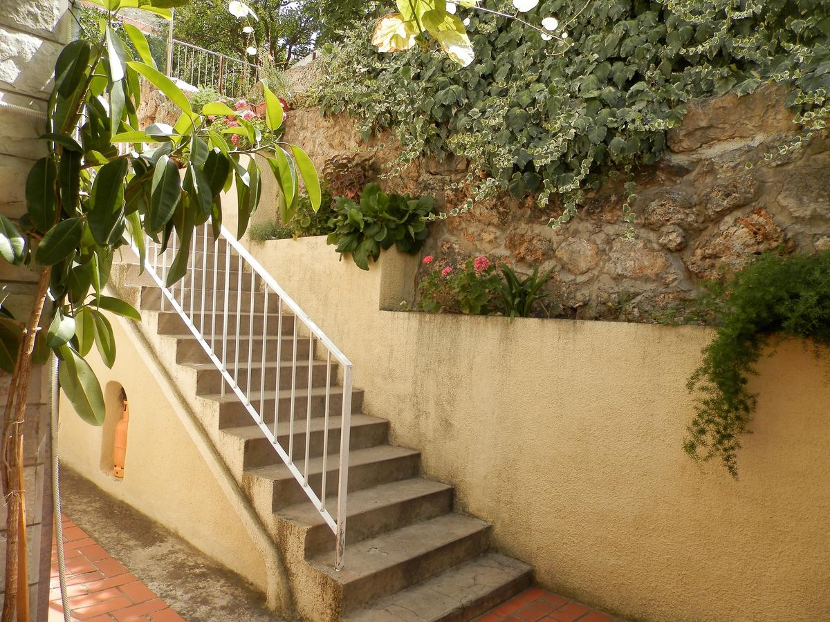 flyin.com
