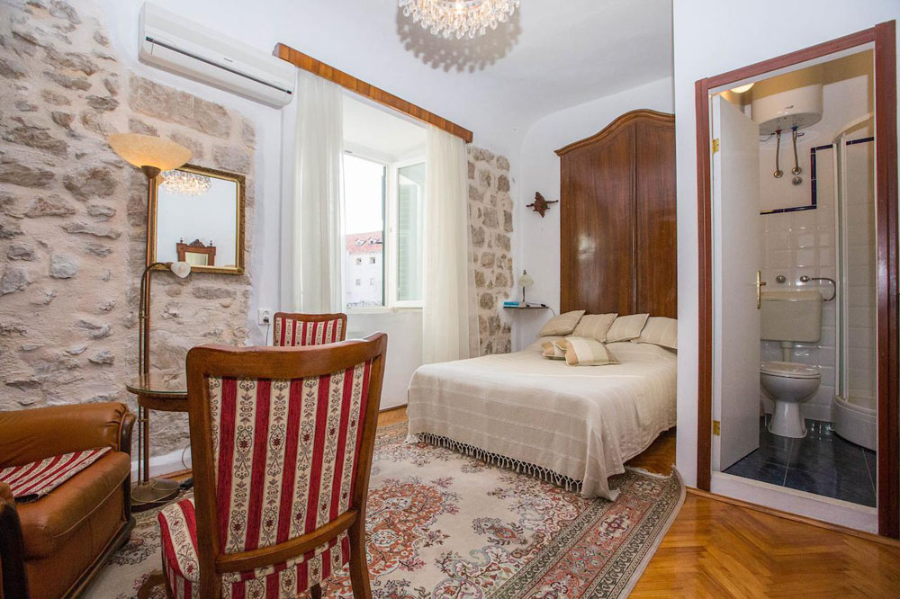 بيت ضيافة ريناتا