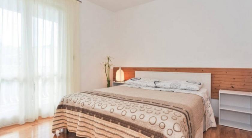 بيت شباب ناتالجيا