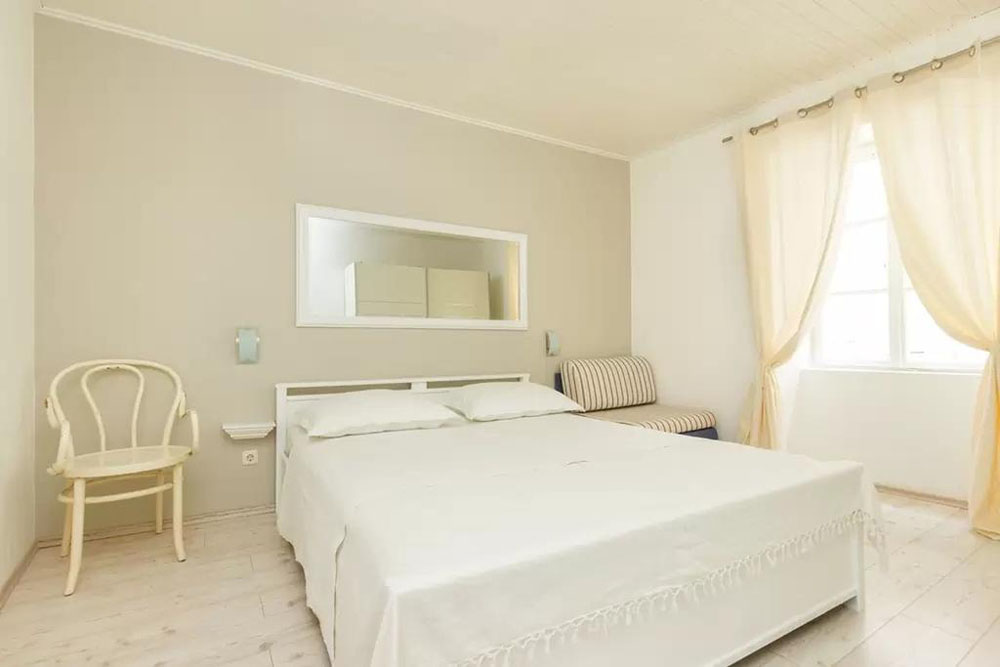 شقة ويست جيت