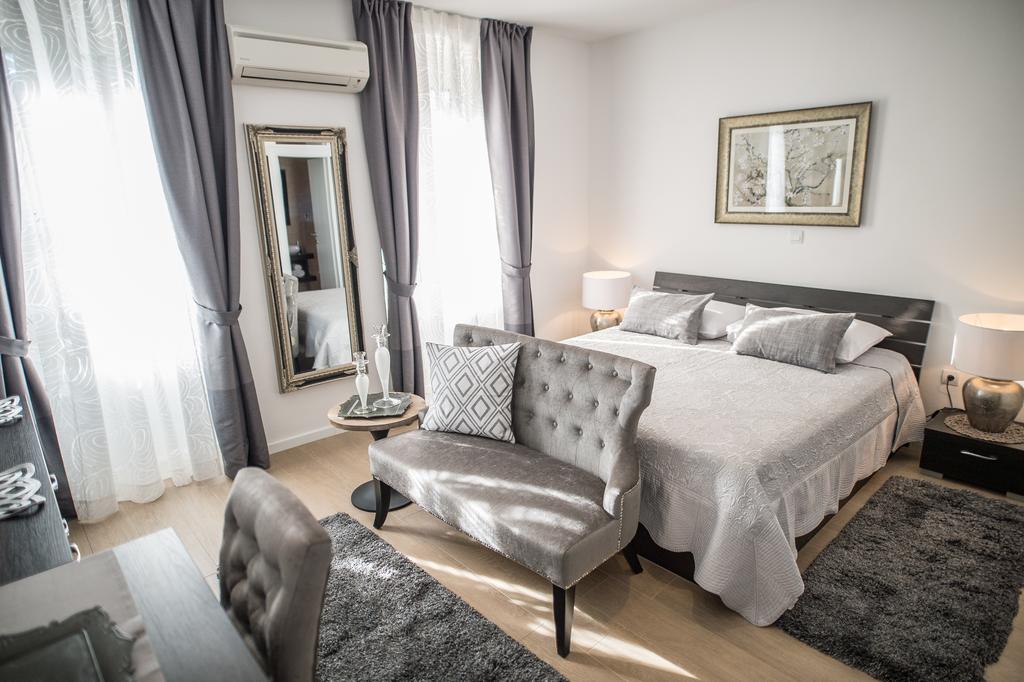 استديوهات رقم 81