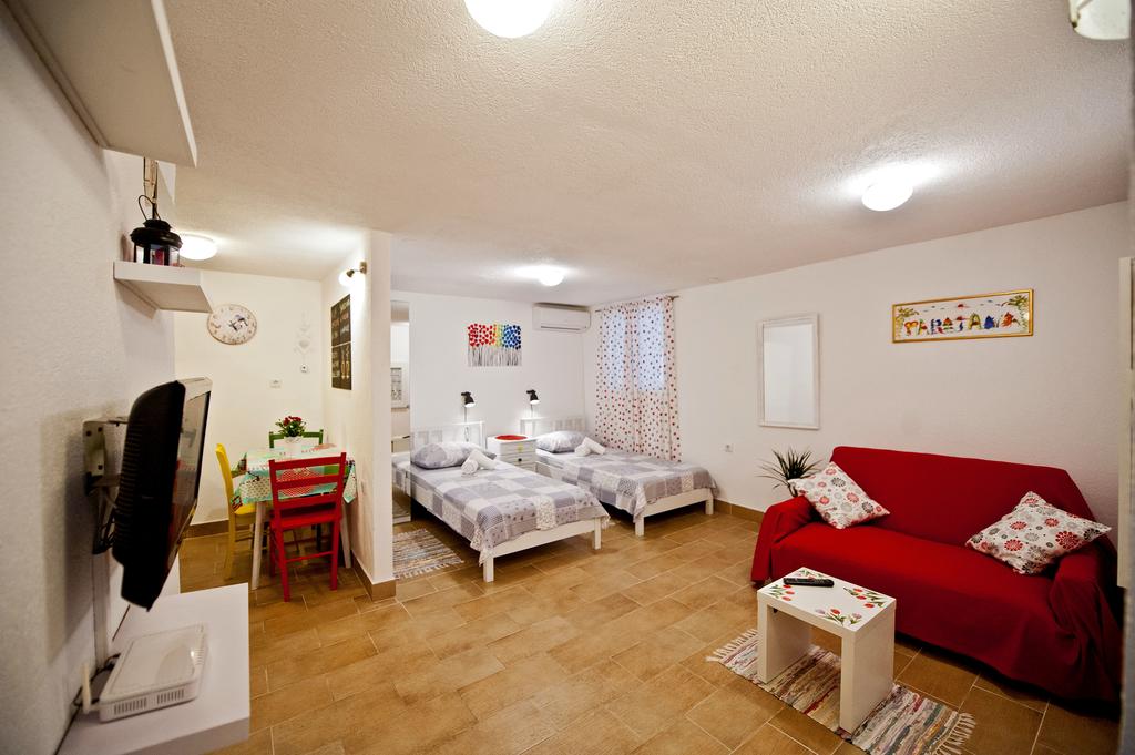 ستوديو ماريجانا