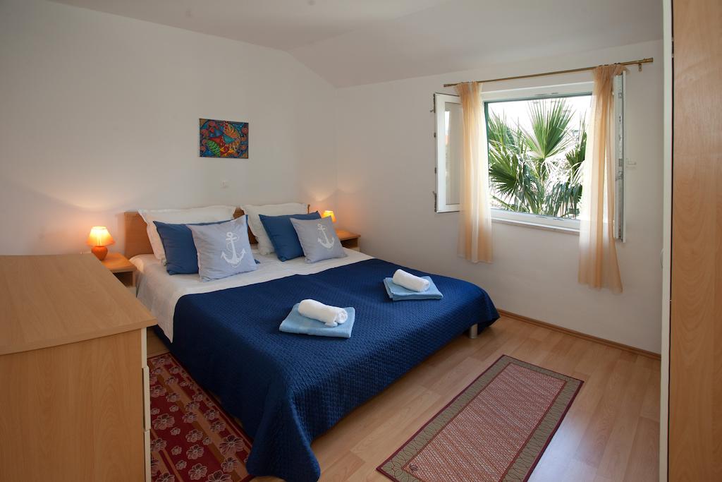 شقة فيرول ساندي بيتش