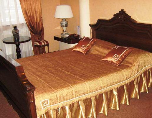 Perlyna Dnipra Hotel