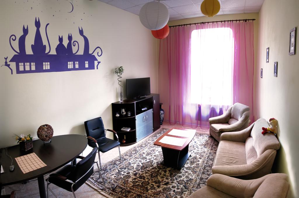 بيت شباب ديليل