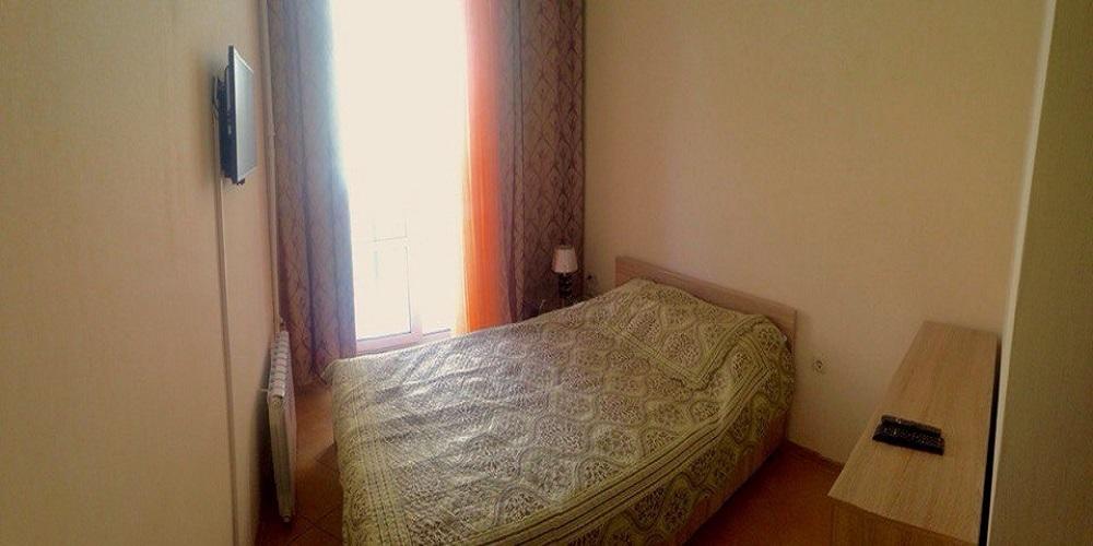 فندق ميني نون-ستوب