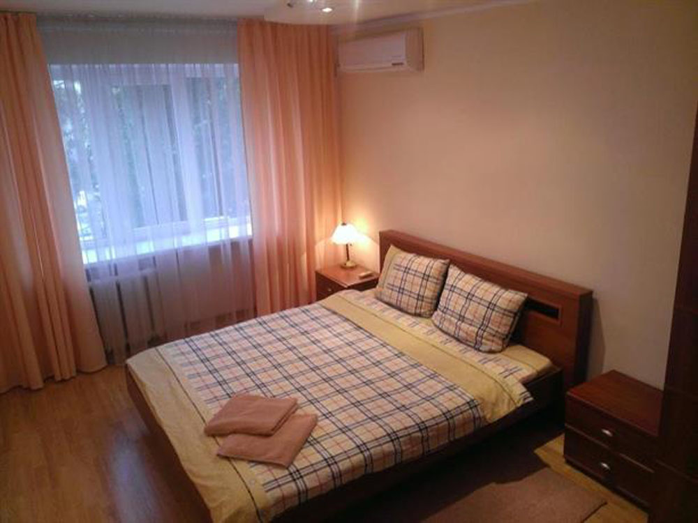 Centre Apartments Business