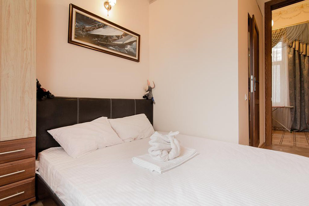 بيت شباب ماما