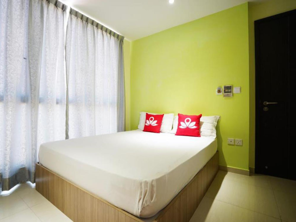 ZEN Rooms Evergreen Residences