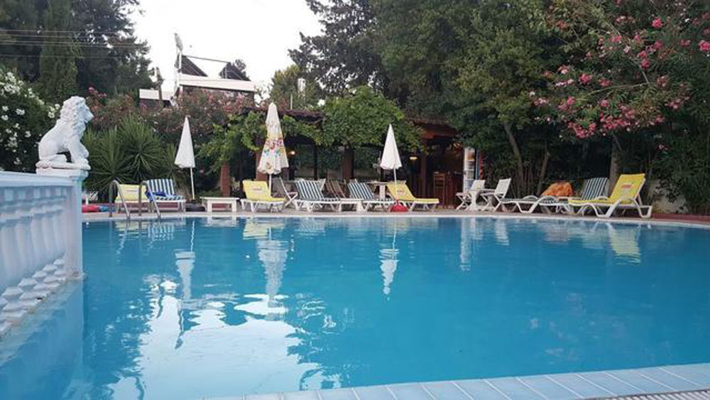 بلو جرين بدروم