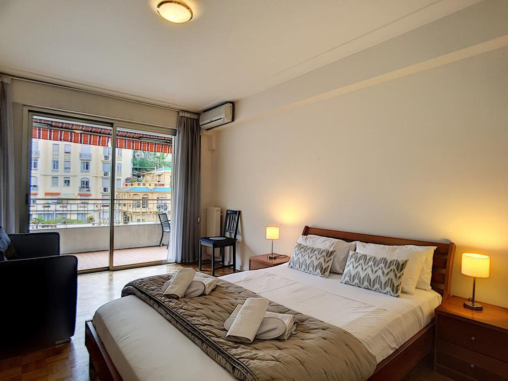 أشلي آند باركر - بوتيرو تيراس