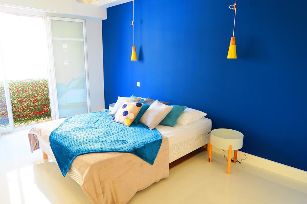 آشلي إي باركر - كاميليا تيراس بريميوم