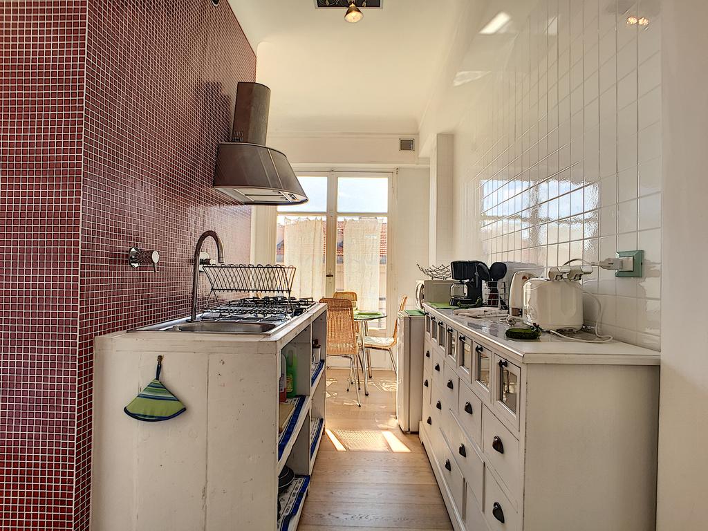 flyin.com