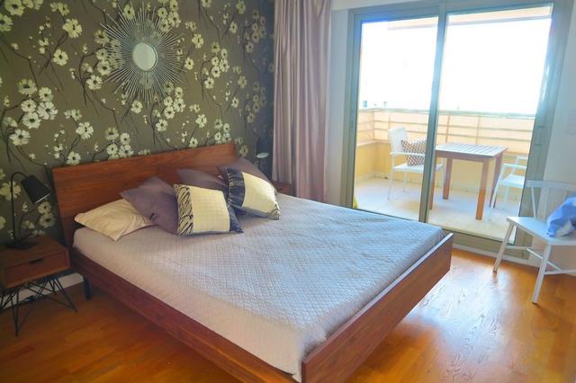 أشلي آند باركر - ميديتيراني تيراس