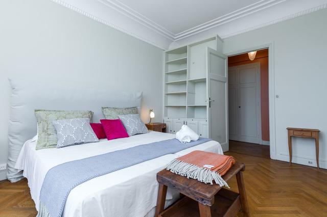 آشلي آيه باركر - بالاس روتوندي