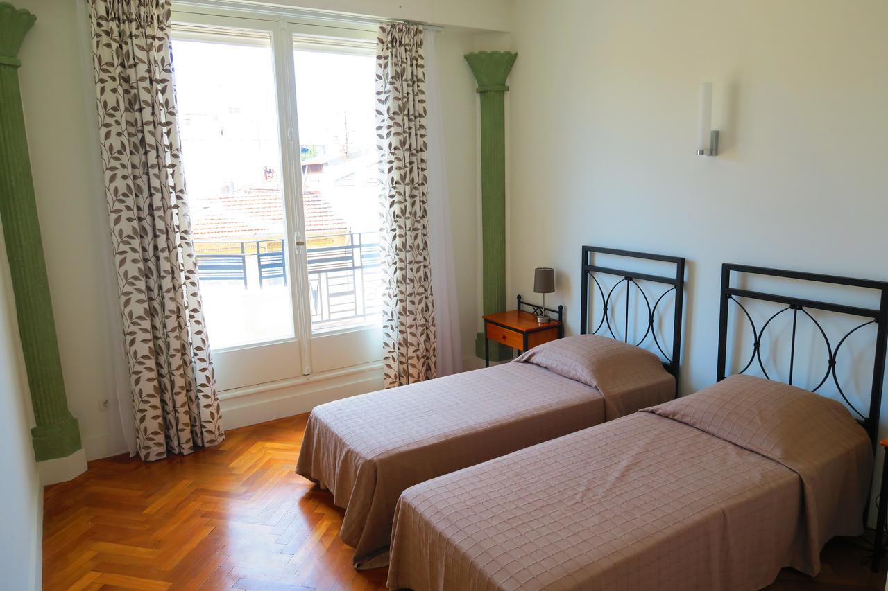 آشلي آند باركر - سي فيو تراس بنتهاوس