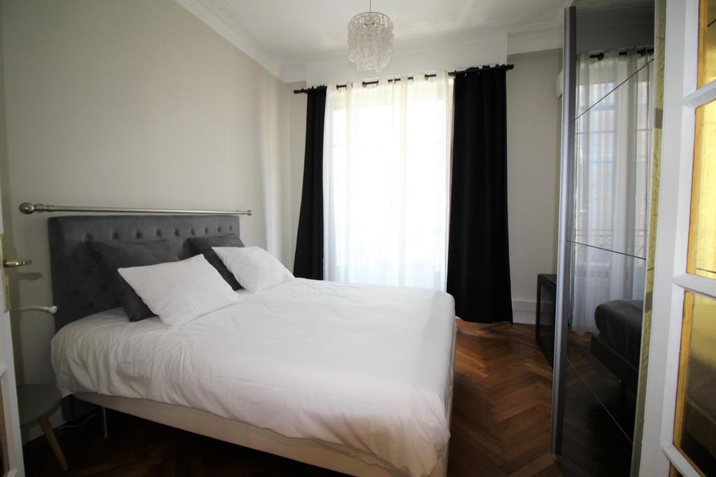 نيس بوكينج - لى  بالايس بروفينسال بالكون