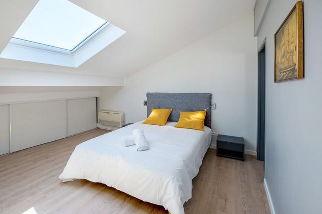 لوفت دو 100 م² أو كي دو إس تي سيبريان