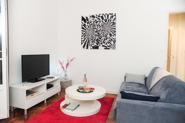  لو سلمندر اين سويت ايليجينت -  5 ستارز هوليداي هاوس