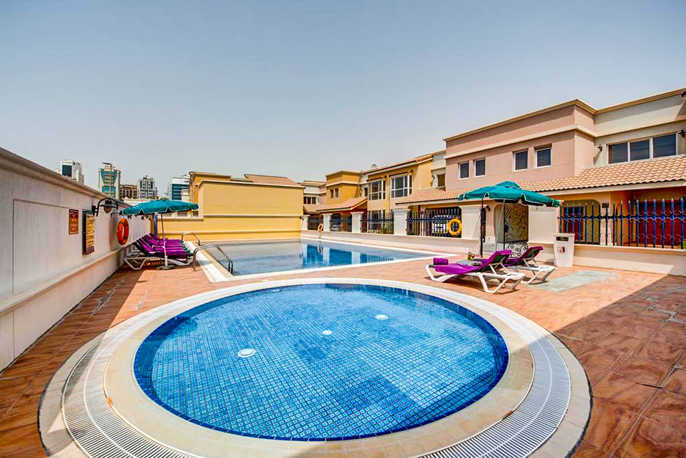 Villa J5 Villas Holiday Homes Barsha Gardens 