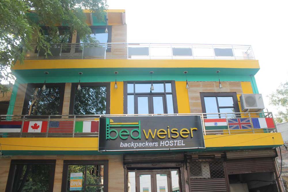 Bedweiser Backpackers Hostel 