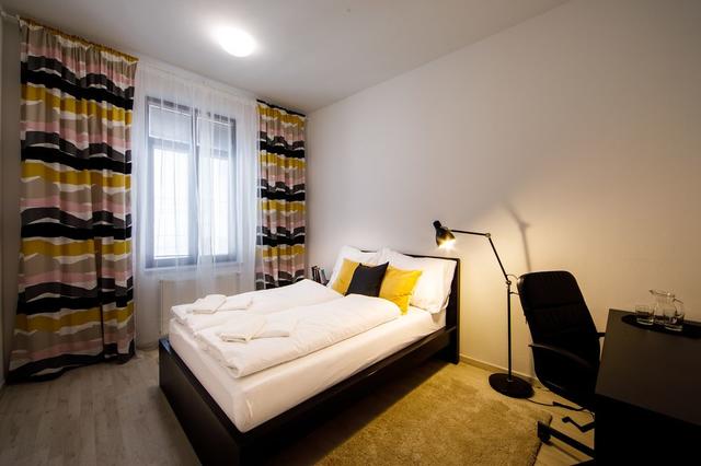 أبليند سيتي جاليريا 1