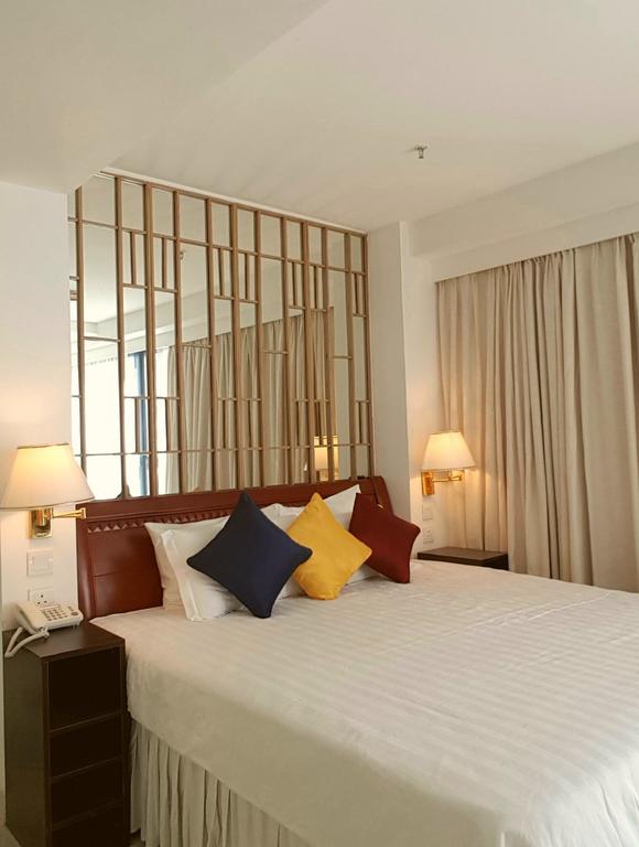 فندق آي دبليو