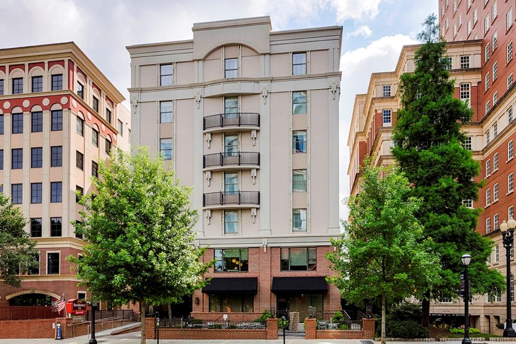 ريزيدنس إن أتلانتا ميدتاون / بيتشتري آت سيفينتينز