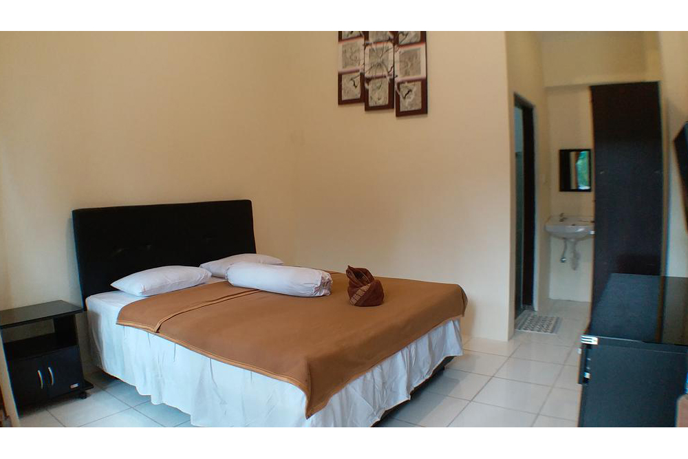 بارادايس إن 