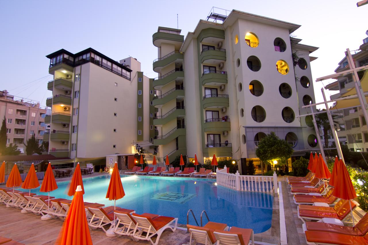 Krizantem Hotel