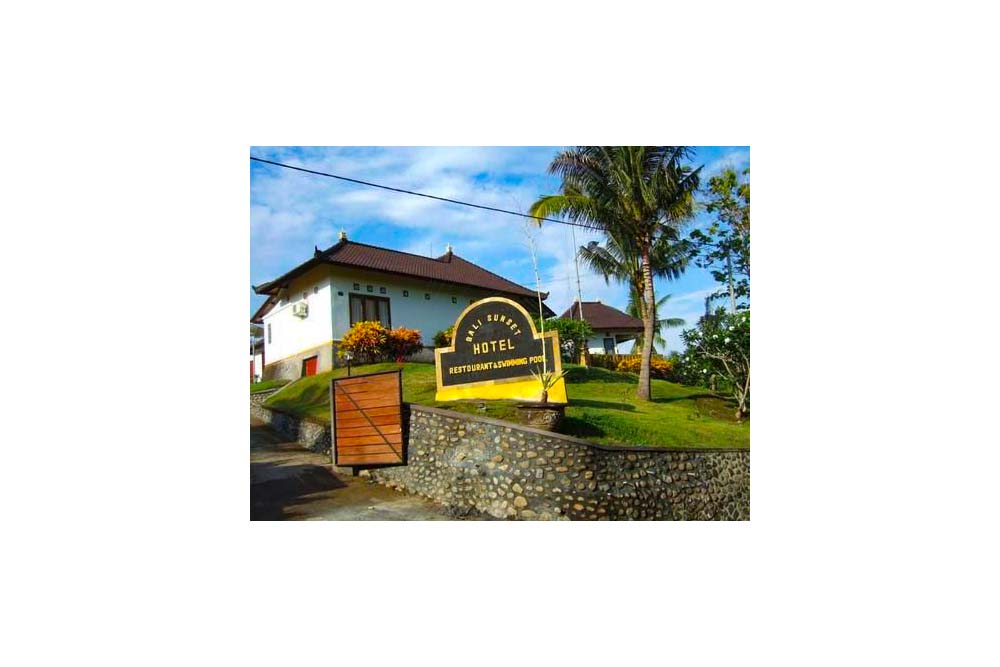 فندق ومطعم صن سيت بالي 