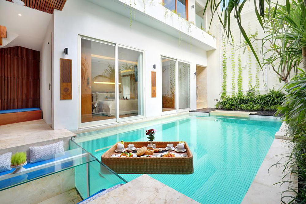 flyin.com