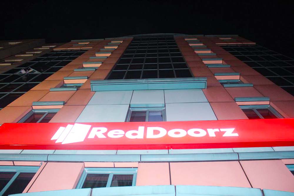 RedDoorz @ Aljunied