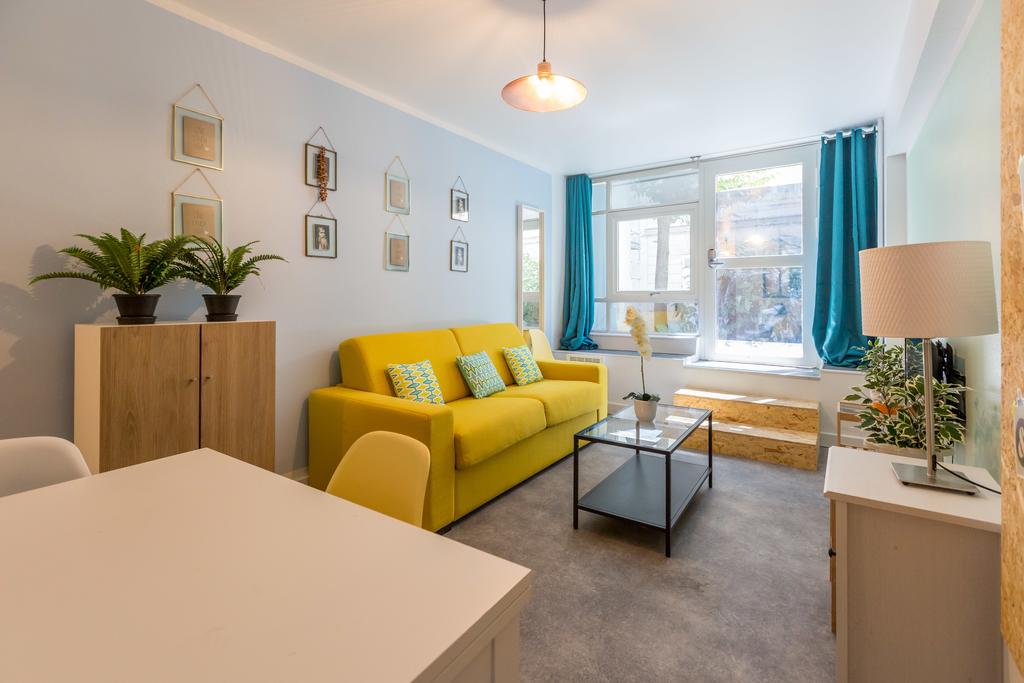 شقة دبليو إس مونتمارترى-ساكرى كويور