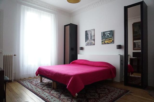 جورج في - 2 بييس - 105 م² - باريس 8