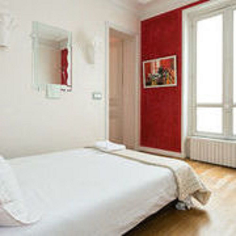 فاملي إليزيس