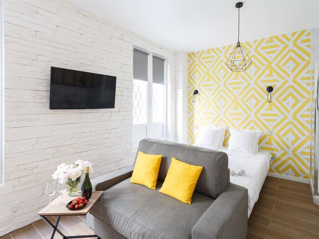 أوجريو 8 بيس 2 ديزاين 7 ايم