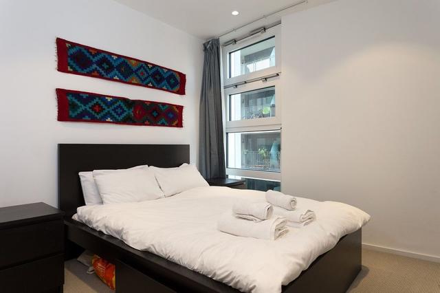 شقة 3 غرف بالقرب من كينجز جورج بارك 