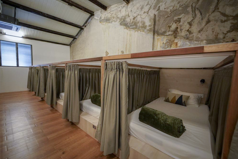  بيت شباب دي كافيه آند ريست هاوس