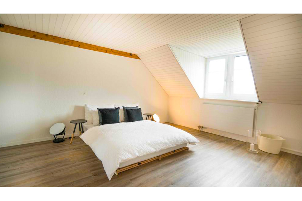 Löwenplatz Apartment near Station by Airhome