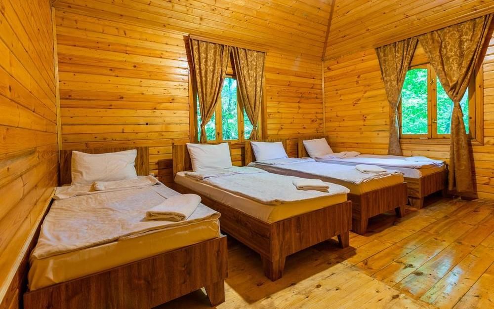 منتجع ألبان 