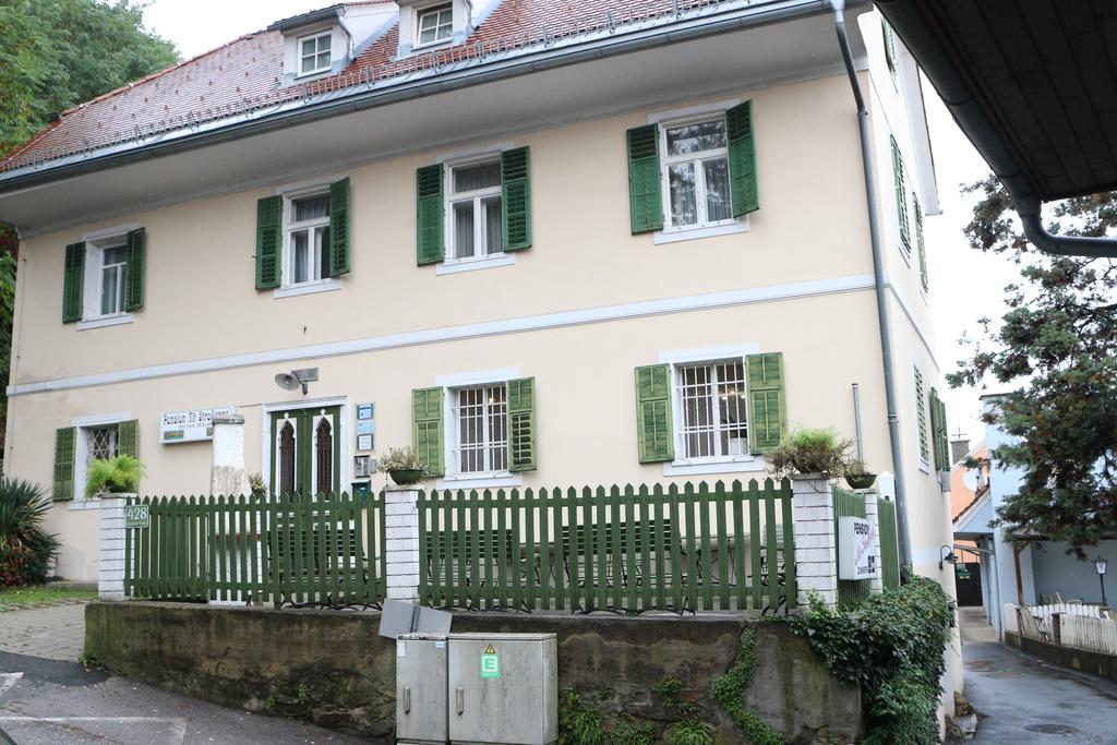 بنسيون ألت ستراسجانج 