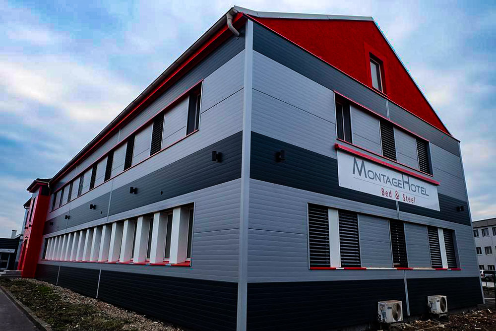 فندق مونتاج بيد آند ستيل