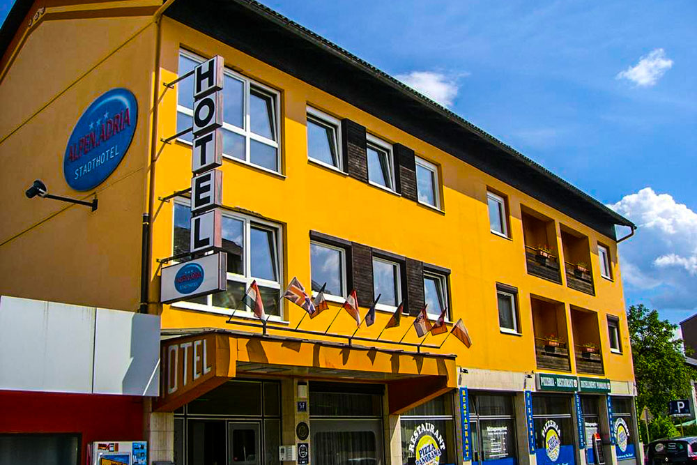 فندق ألبنادريا ستاد