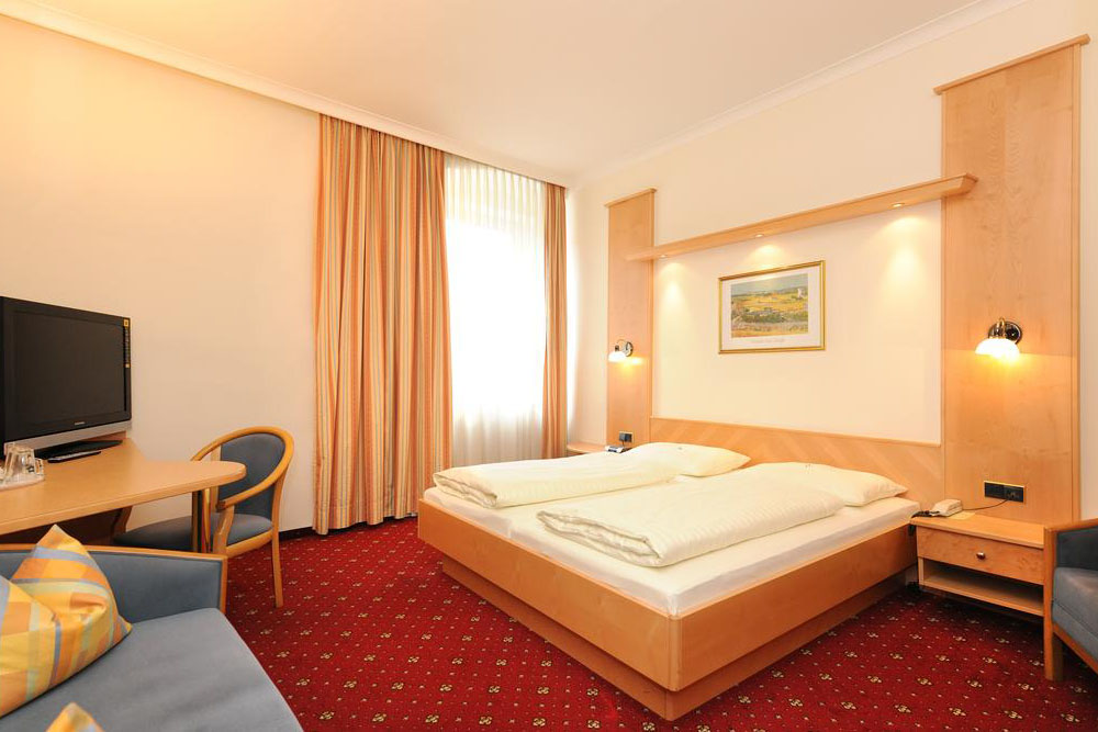 فندق جولدينر برونين