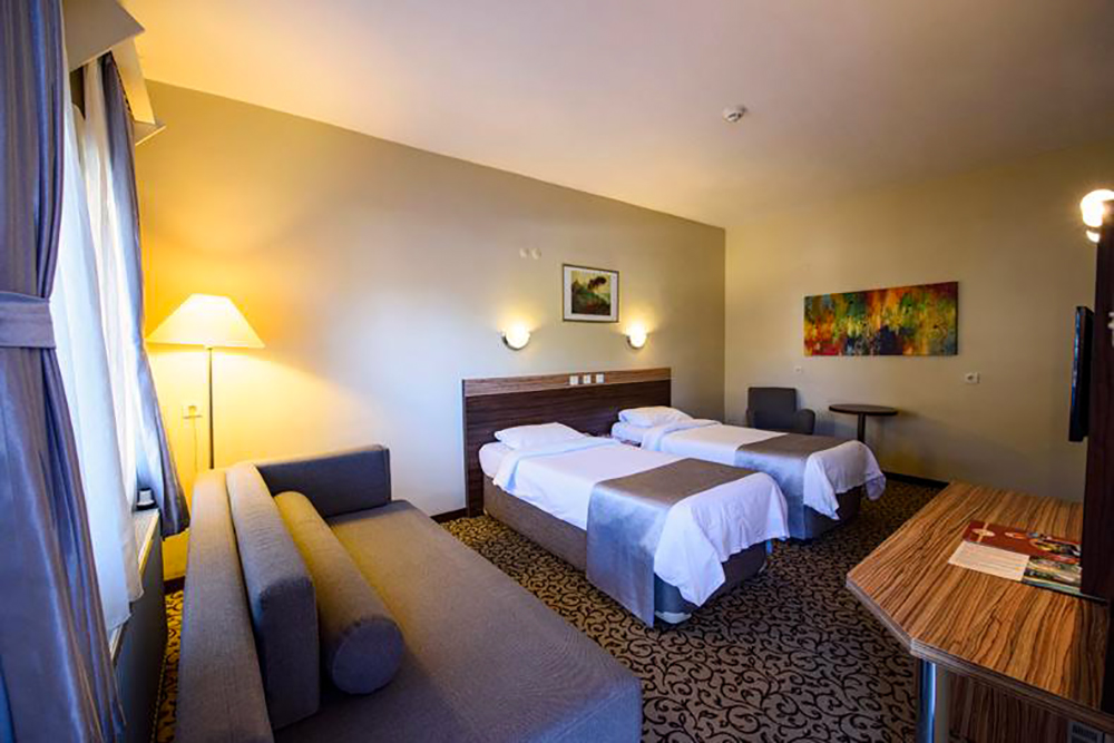 flyin.com