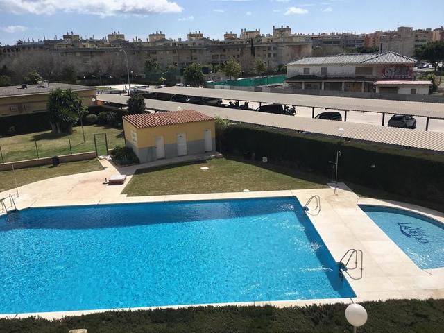 شقة بغرفتين نوم في مالقة ، مع الوصول إلى حمام السباحة ، حديقة مغلقة